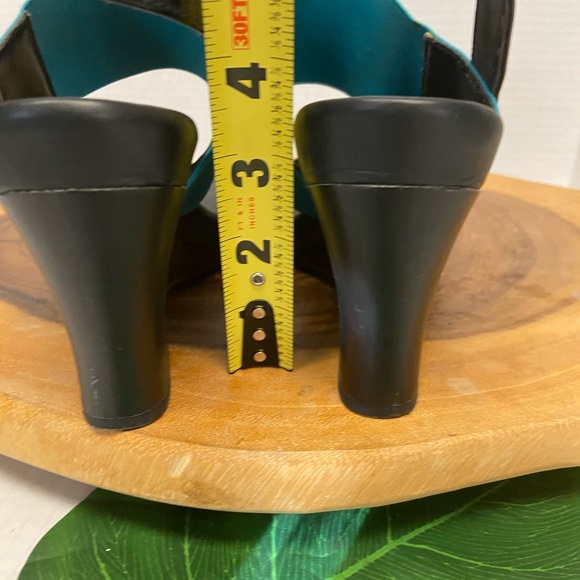 The FLEXX Colorblock Heels - Picture 9 of 12